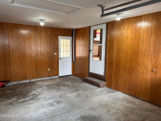 1026 Eugene Drive, Rotterdam, NY 12303