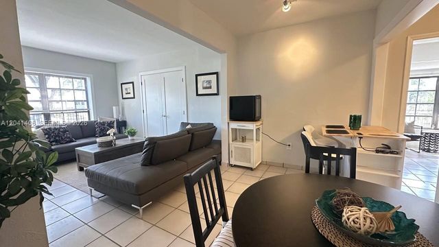 2475 SW 24th Terrace, Miami, FL 33145