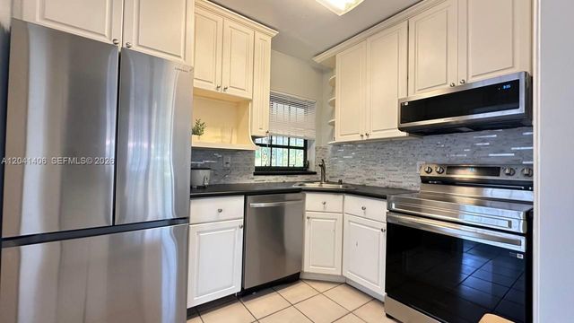 2475 SW 24th Terrace, Miami, FL 33145