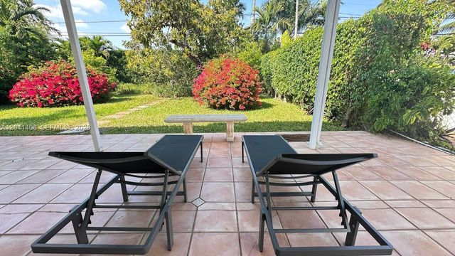 2475 SW 24th Terrace, Miami, FL 33145