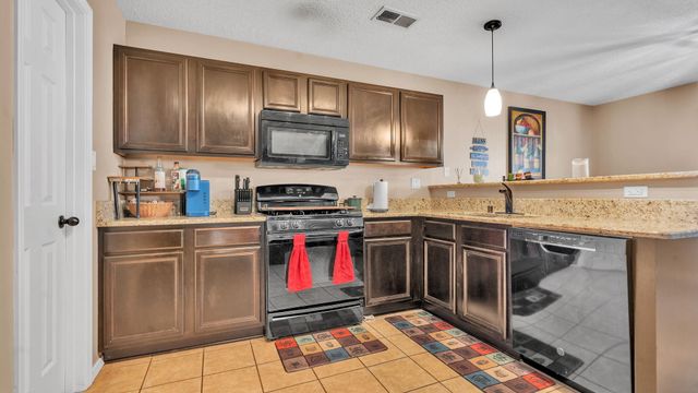 6257 Nardos Road NW, Albuquerque, NM 87114