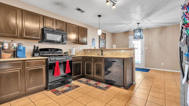 6257 Nardos Road NW, Albuquerque, NM 87114