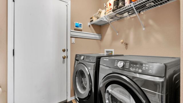 6257 Nardos Road NW, Albuquerque, NM 87114