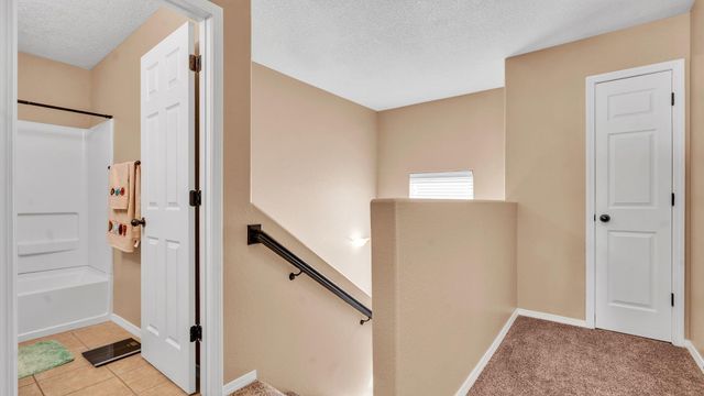 6257 Nardos Road NW, Albuquerque, NM 87114