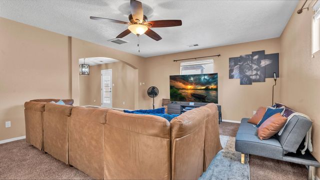 6257 Nardos Road NW, Albuquerque, NM 87114