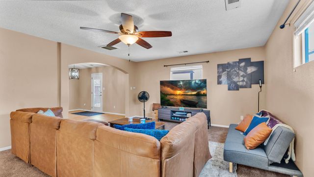 6257 Nardos Road NW, Albuquerque, NM 87114