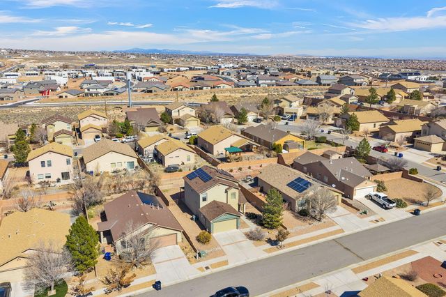 6257 Nardos Road NW, Albuquerque, NM 87114