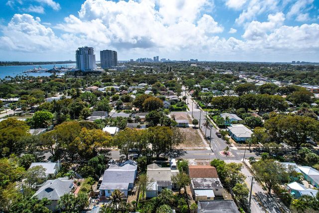 431 52nd Street, West Palm Beach, FL 33407