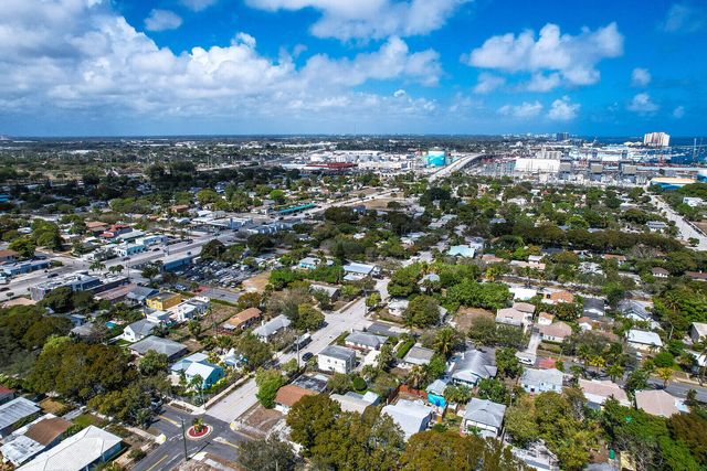 431 52nd Street, West Palm Beach, FL 33407