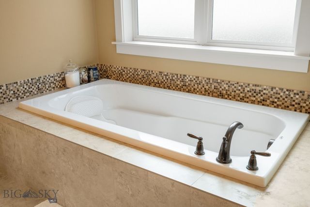 1374 Alder Creek Drive, Bozeman, MT 59715