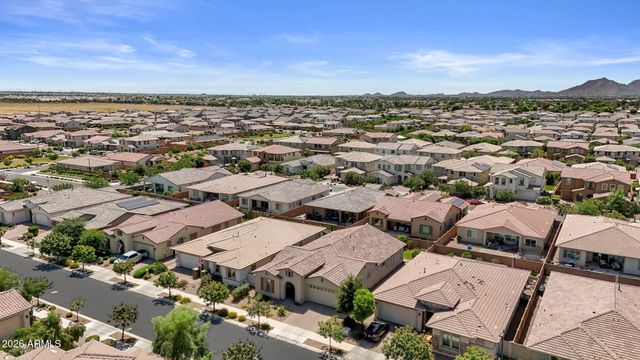 20945 E RAVEN Drive, Queen Creek, AZ 85142