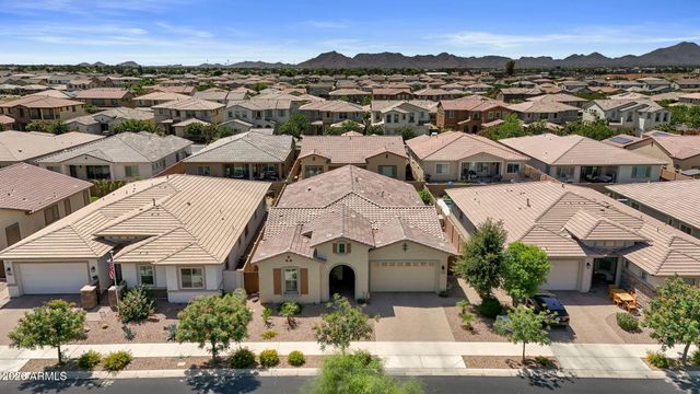 20945 E RAVEN Drive, Queen Creek, AZ 85142