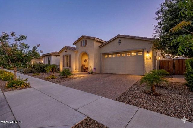 20945 E RAVEN Drive, Queen Creek, AZ 85142