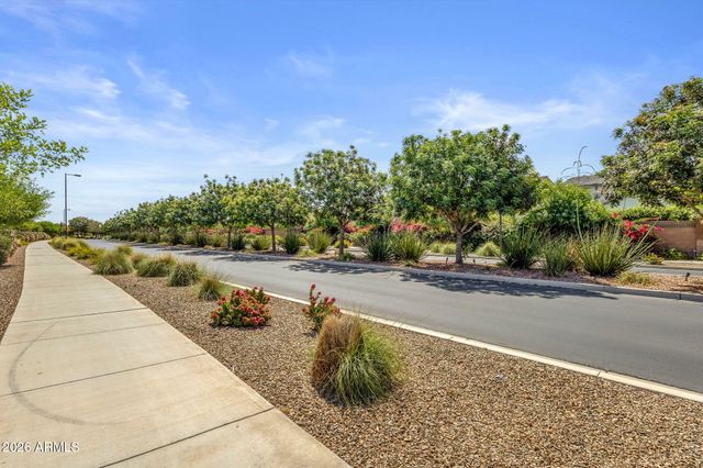 20945 E RAVEN Drive, Queen Creek, AZ 85142