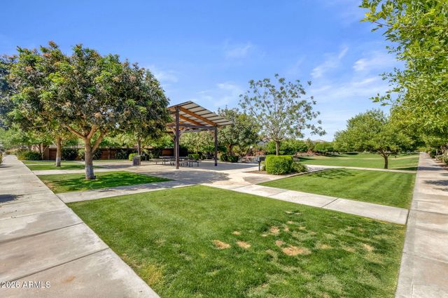 20945 E RAVEN Drive, Queen Creek, AZ 85142