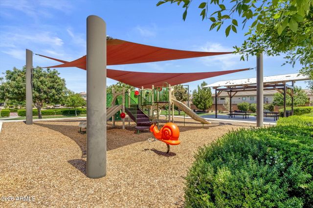 20945 E RAVEN Drive, Queen Creek, AZ 85142