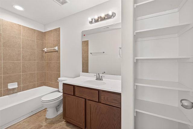 5116 Dartmoor Ridge Trail, Houston, TX 77066