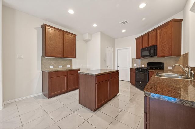 5116 Dartmoor Ridge Trail, Houston, TX 77066