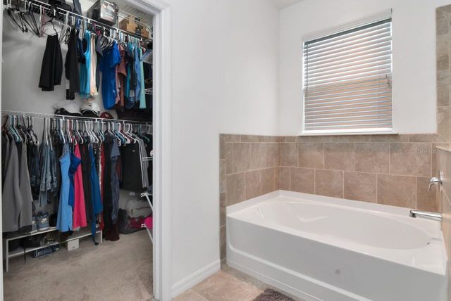 5446 SUNCATCHER DRIVE, Wesley Chapel, FL 33545