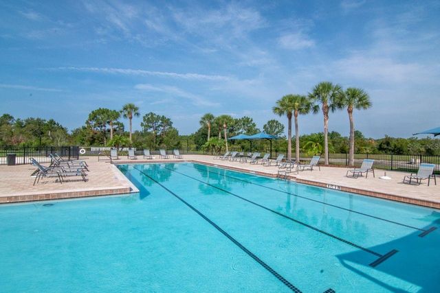 5446 SUNCATCHER DRIVE, Wesley Chapel, FL 33545