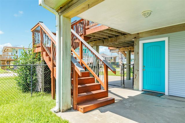 4107 Hardin Drive, Galveston, TX 77554