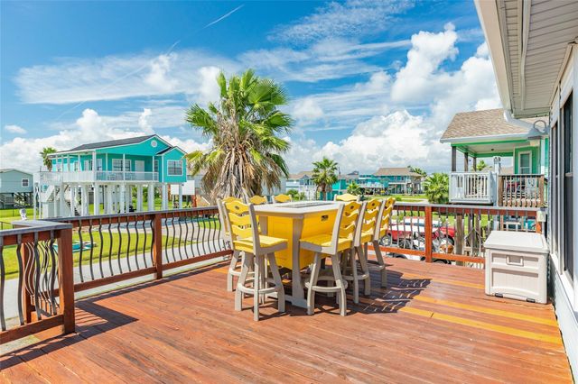 4107 Hardin Drive, Galveston, TX 77554