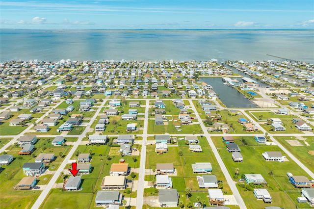 4107 Hardin Drive, Galveston, TX 77554