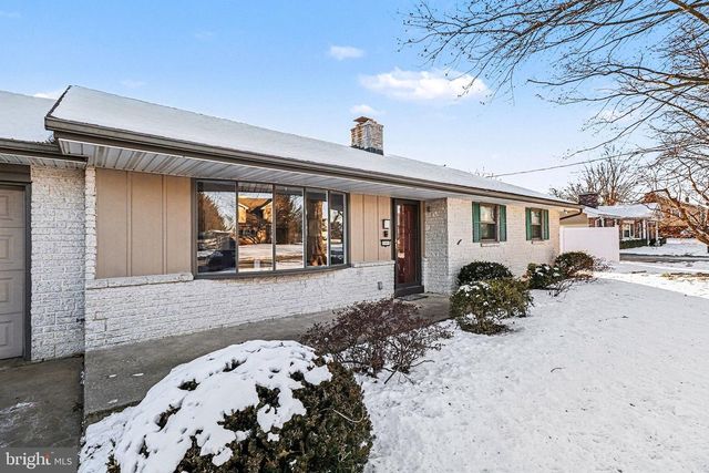 2356 MOUNT PLEASANT RD, Mount Joy, PA 17552