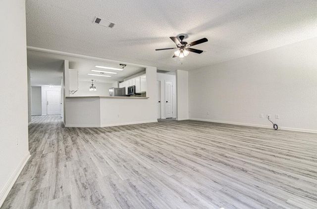 1200 Cedar Hills BLVD, Cedar Park, TX 78613