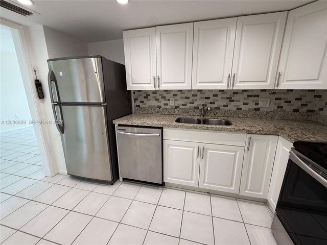 400 Kings Point Drive 608, Sunny Isles Beach, FL 33160