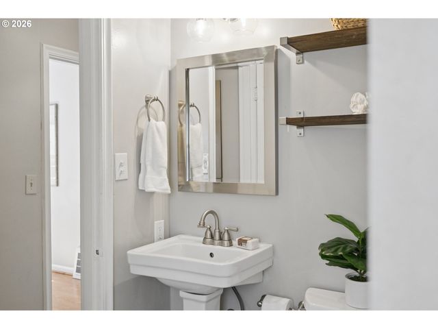7214 N BALTIMORE Ave, Portland, OR 97203