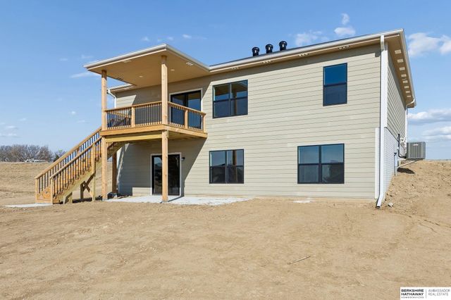21409 Y Street, Elkhorn, NE 68022