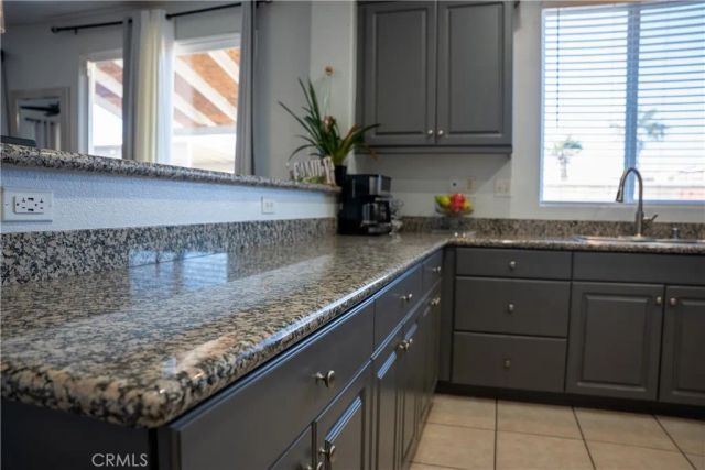 8738 Redondo Avenue, Hesperia, CA 92344