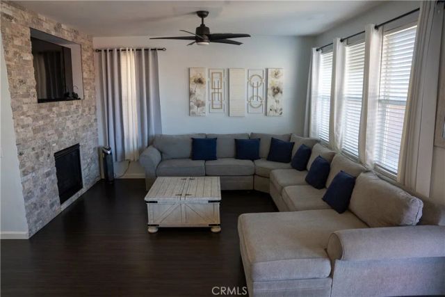 8738 Redondo Avenue, Hesperia, CA 92344