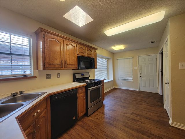 912 Haverstraw Place, Mesquite, TX 75149