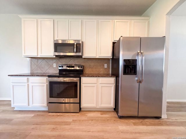 3765 Columbia, Cibolo, TX 78108