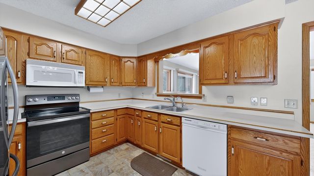 302 Cross Street, Lake City, MN 55041