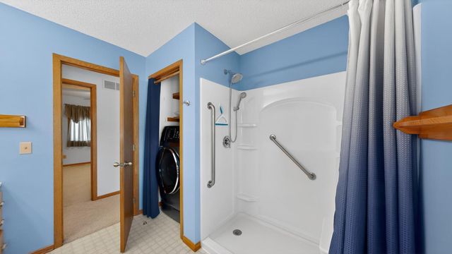 302 Cross Street, Lake City, MN 55041