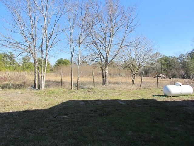 17 Julia Justice Road, Huntsville, TX 77320