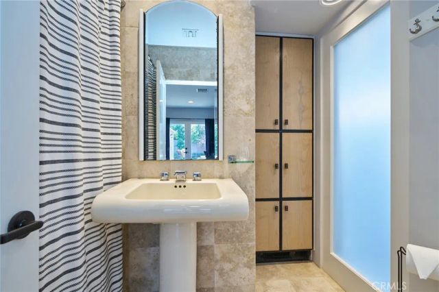 151 Napoleon Street, Playa Del Rey, CA 90293