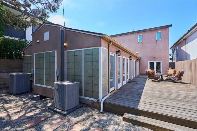 151 Napoleon Street, Playa Del Rey, CA 90293