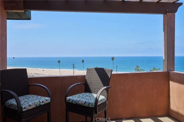 151 Napoleon Street, Playa Del Rey, CA 90293