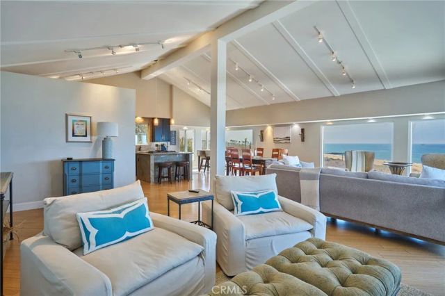 151 Napoleon Street, Playa Del Rey, CA 90293
