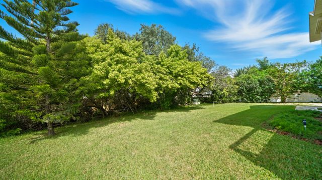 300 Riverside Blvd, St Augustine, FL 32080