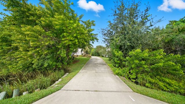 300 Riverside Blvd, St Augustine, FL 32080