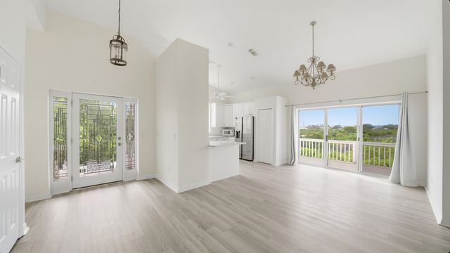 300 Riverside Blvd, St Augustine, FL 32080
