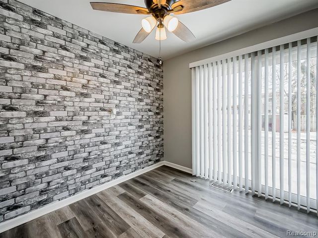 430 N Dobson Street, Westland, MI 48185