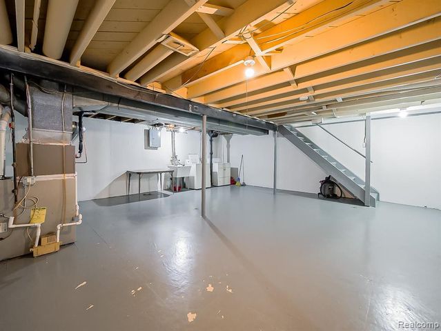 430 N Dobson Street, Westland, MI 48185