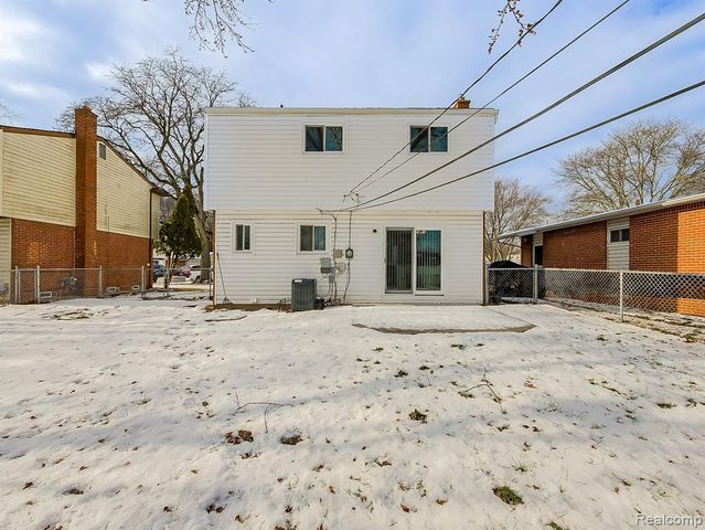 430 N Dobson Street, Westland, MI 48185