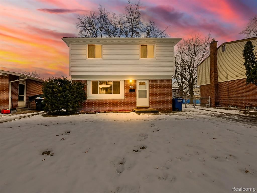 430 N Dobson Street, Westland, MI 48185